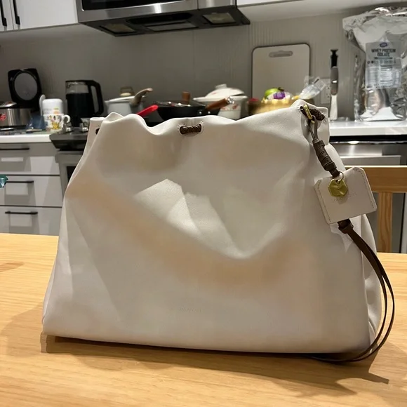 Songmont White Leather Gather Bag Medium NWOT READ! - Picture 4 of 9